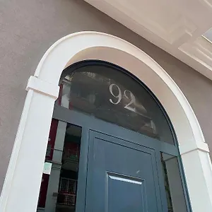 Garruba 92 Apartament Bari